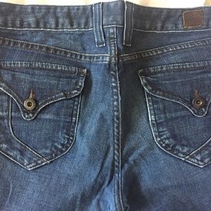 Lucky Brand straight leg dark wash jeans